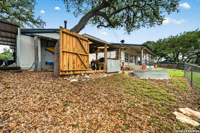 1032 Summit Rd Property Photo 34
