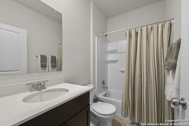 10510 Rayburn Lndg Property Photo 6