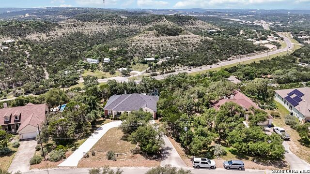 573 Mountain Oaks Dr Property Photo 4