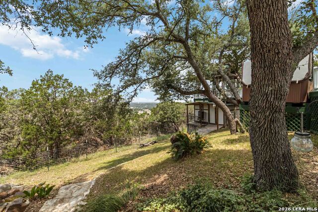573 Mountain Oaks Dr Property Photo 44