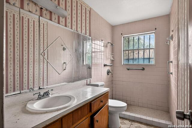 257 Bank St Property Photo 18
