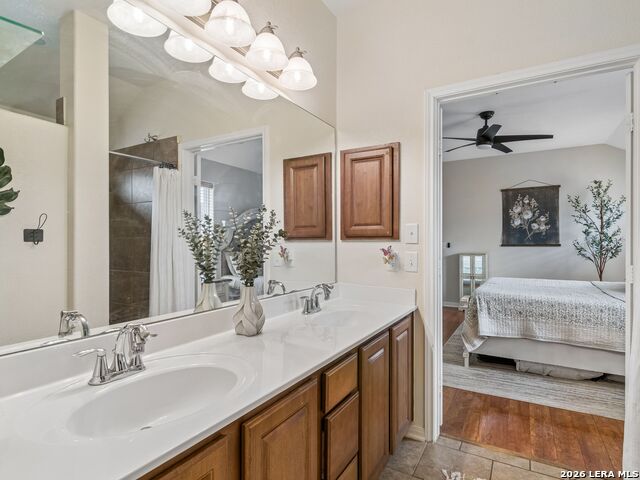 224 Fritz Way Property Photo 4