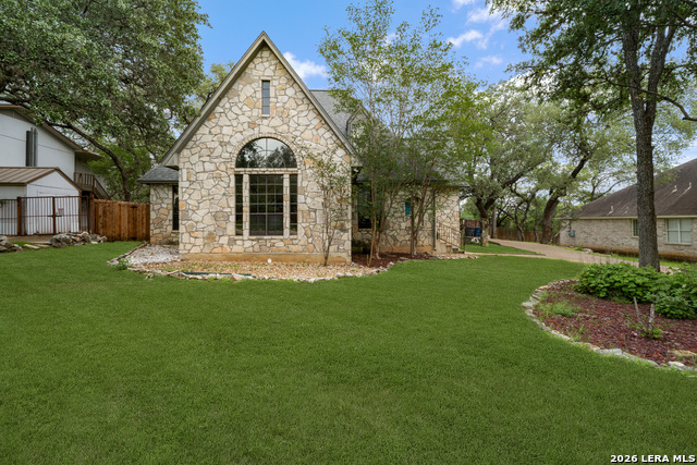 2126 PIPESTONE DR