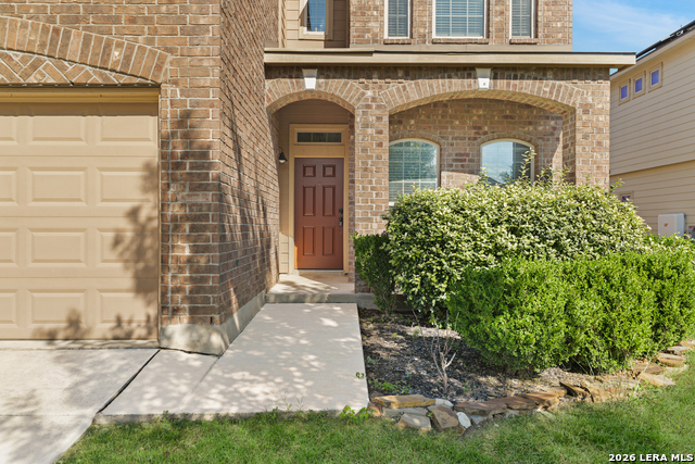 8447 Meadow Plains Property Photo 4