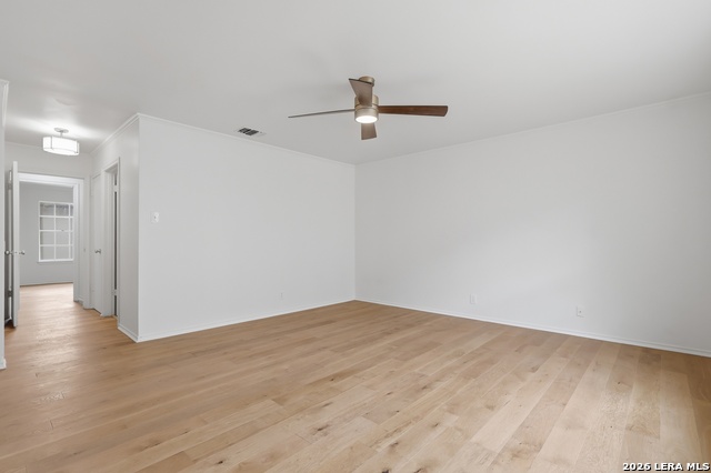 484 E Olmos Dr Property Photo 17