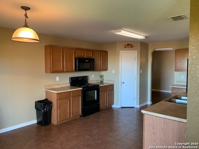 16626 Clydesdale Run Property Photo 3