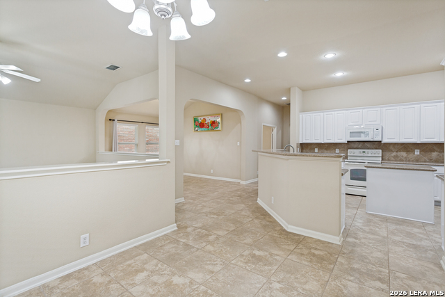 8910 Hanover Frst Property Photo 13
