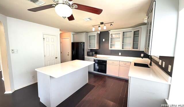 215 Bright Chase Property Photo 3