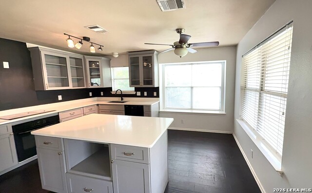 215 Bright Chase Property Photo 4