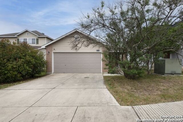 25323 Longbranch Property Photo 1