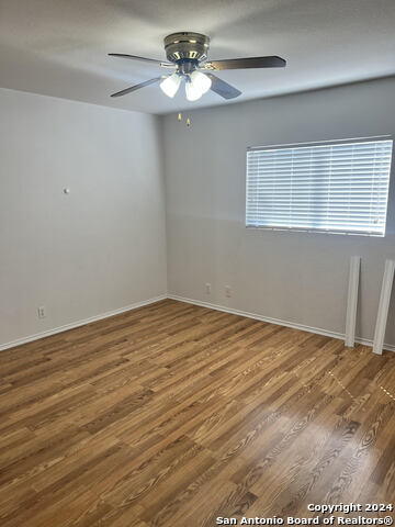 25323 Longbranch Property Photo 11
