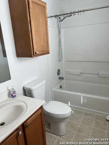 25323 Longbranch Property Photo 12