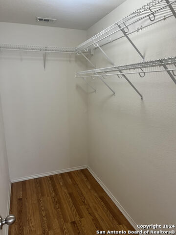 25323 Longbranch Property Photo 13