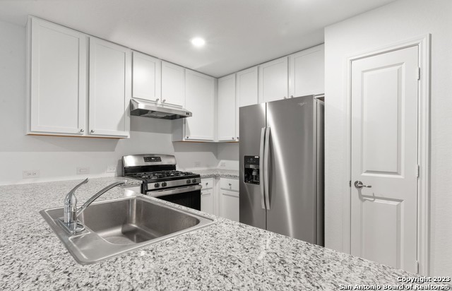 10258 Asta Trl Property Photo 5