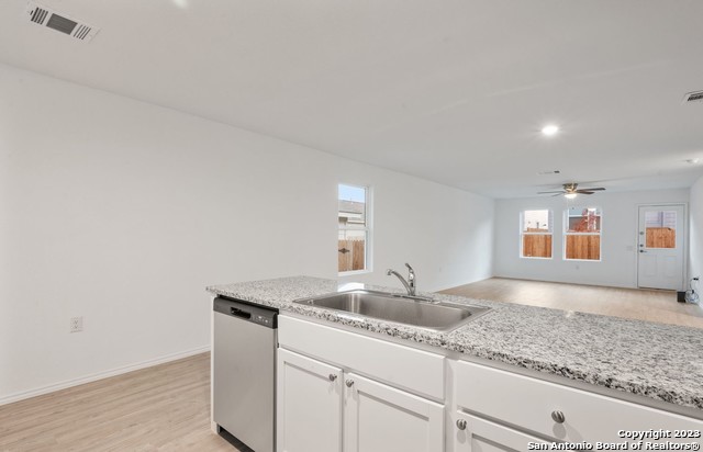 10258 Asta Trl Property Photo 6
