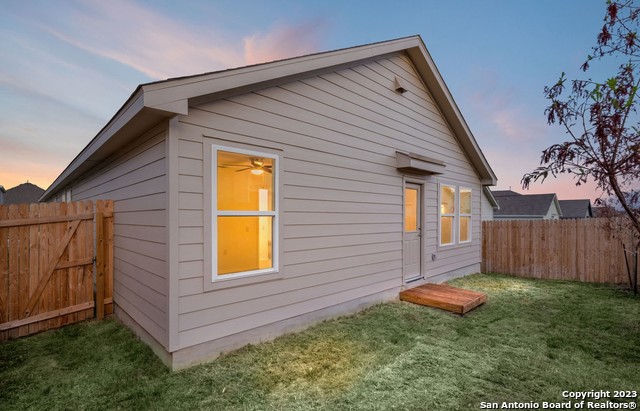 10258 Asta Trl Property Photo 25