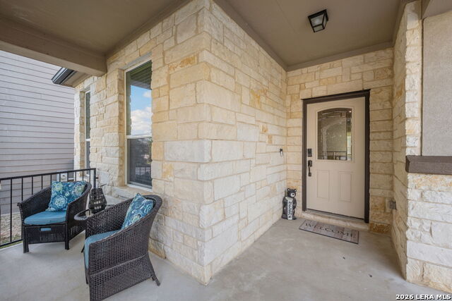 425 Landmark Fls Property Photo 4