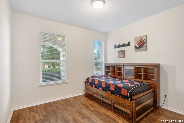 425 Landmark Fls Property Photo 20
