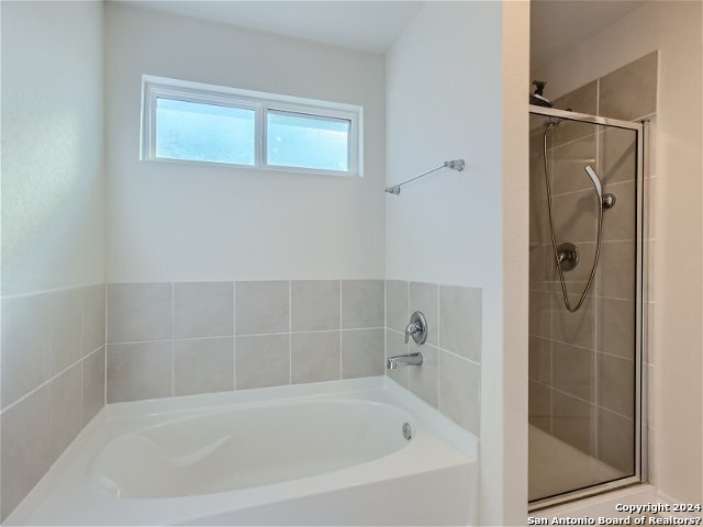 9811 Bratten Rise Property Photo 17