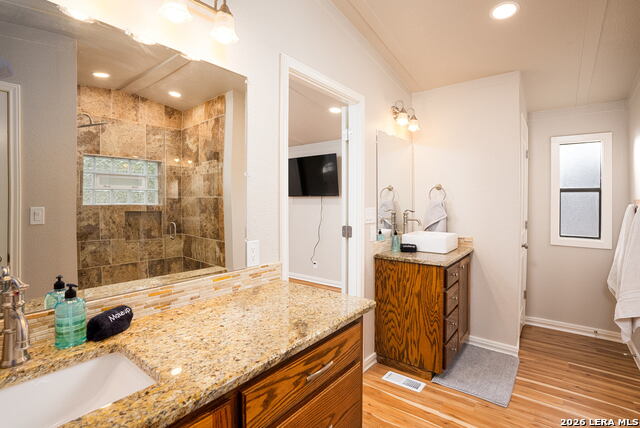 511 Forest Hill St Property Photo 8