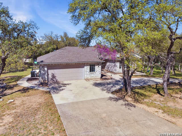 403 Slumber Pass Property Photo 5