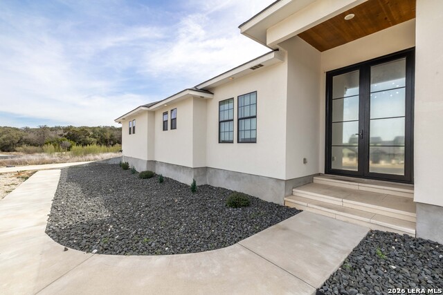 1104 Santa Rosa Ct Property Photo 2
