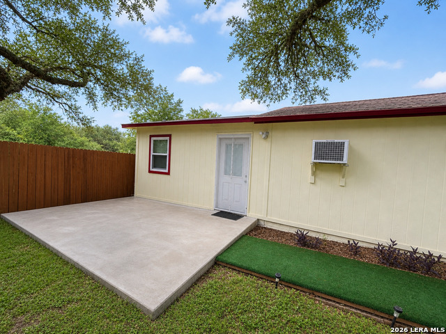 118 N Stonegate Property Photo 1