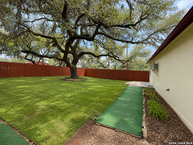 118 N Stonegate Property Photo 7