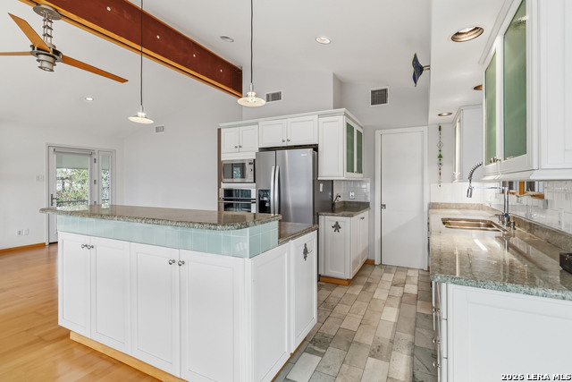329 Vip Dr Property Photo 12