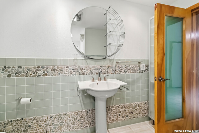 329 Vip Dr Property Photo 43