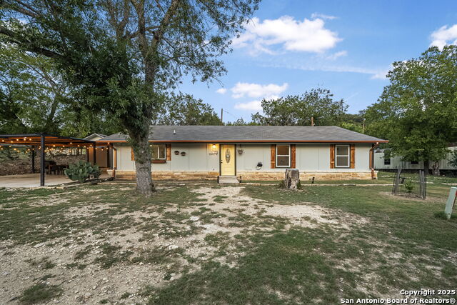 133 Alamo Property Photo 1