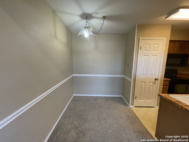 11610 Vance Jackson Property Photo 6