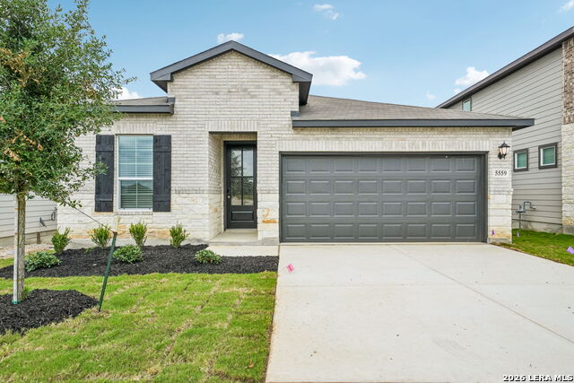 5559 Ennis Trace Property Photo 1