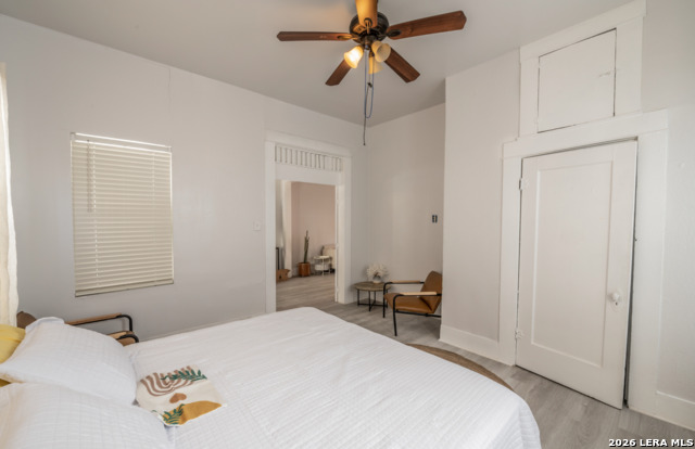 302 E Cevallos Property Photo 10