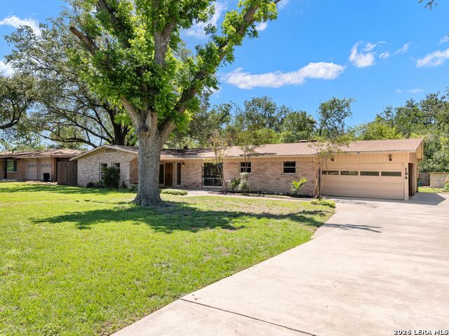 104 Herweck Drive Property Photo 2