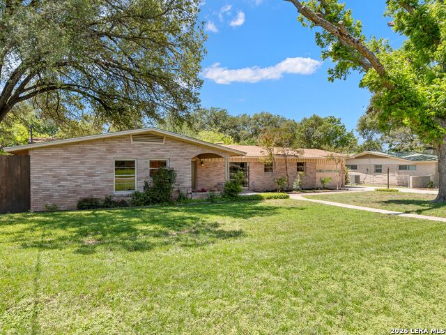 104 Herweck Drive Property Photo 4