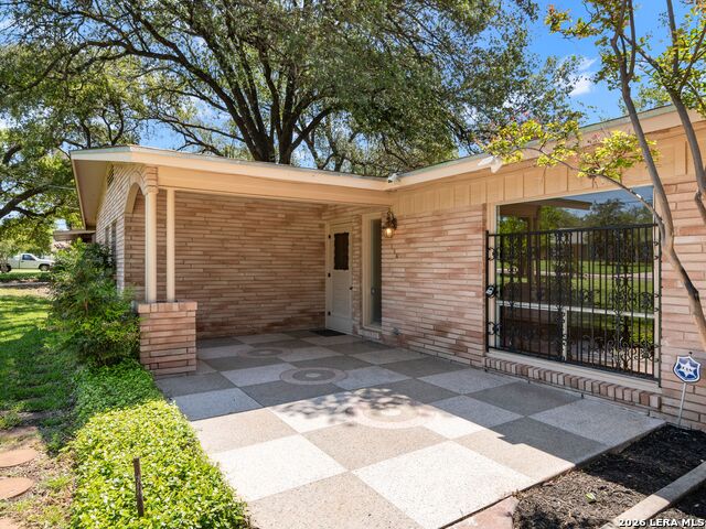 104 Herweck Drive Property Photo 6