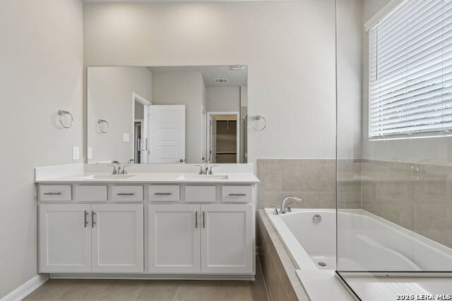 14323 Walker Bend Property Photo 33