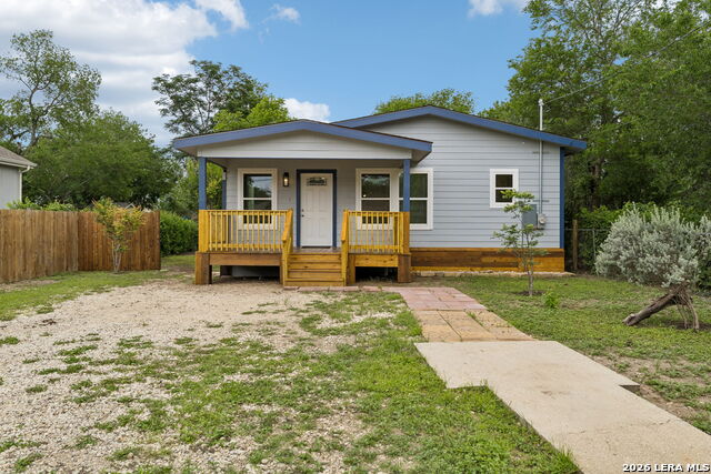 426 Ike St Property Photo 1
