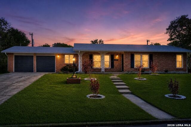 113 Aribe Dr Property Photo 1