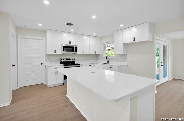 113 Aribe Dr Property Photo 15