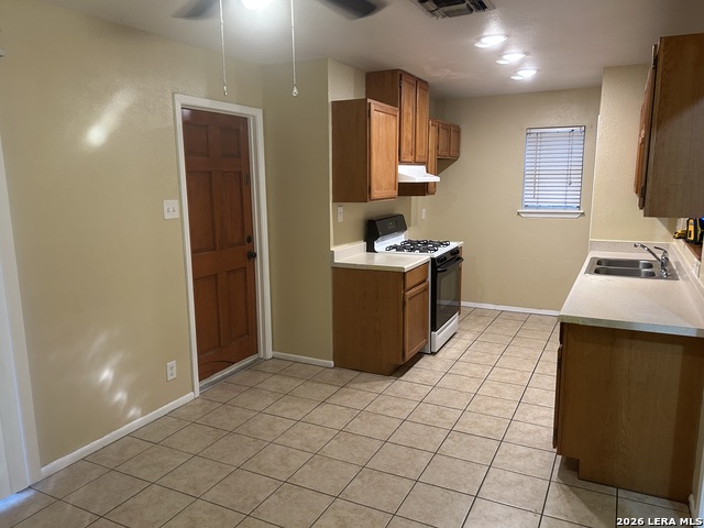 11009 Valley Star Dr Property Photo 9