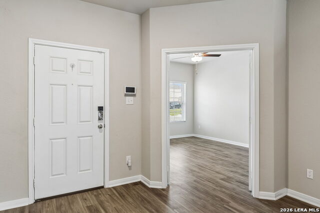 605 Oleander Crk Property Photo 7