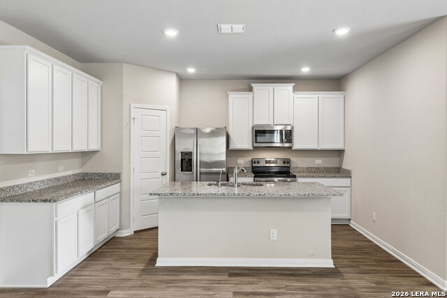 605 Oleander Crk Property Photo 16