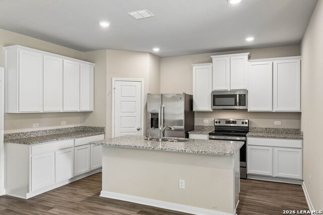 605 Oleander Crk Property Photo 17