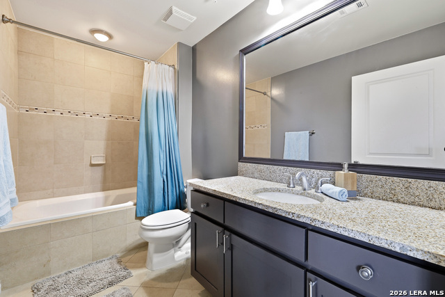215 Center Property Photo 19