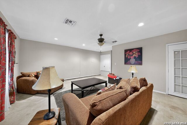 7623 Glen Mont Property Photo 9