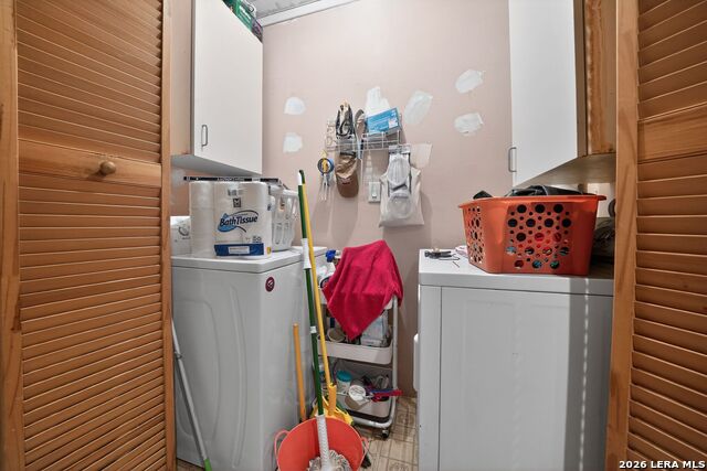 7623 Glen Mont Property Photo 28