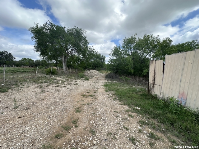 17603 Shepherd Rd Property Photo 4