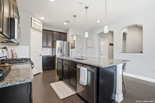 27353 Caroline Way Property Photo 4